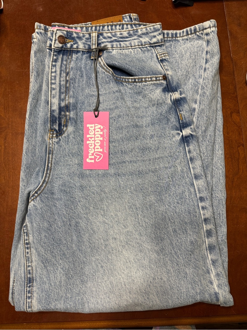 NWT, Boutique Freckled Poppy Women's Light Wash Blue High-Rise Jeans, XL